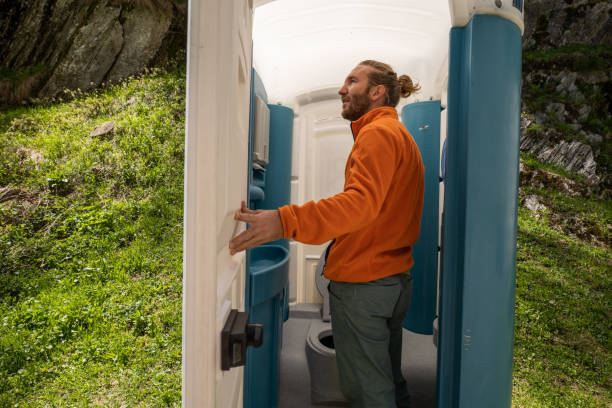 Portable Toilet Options We Offer in Tucson Estates, AZ